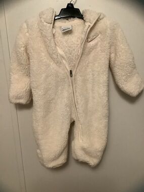 Nike Cream Plush Sherpa Baby One-Piece Footed Bunting